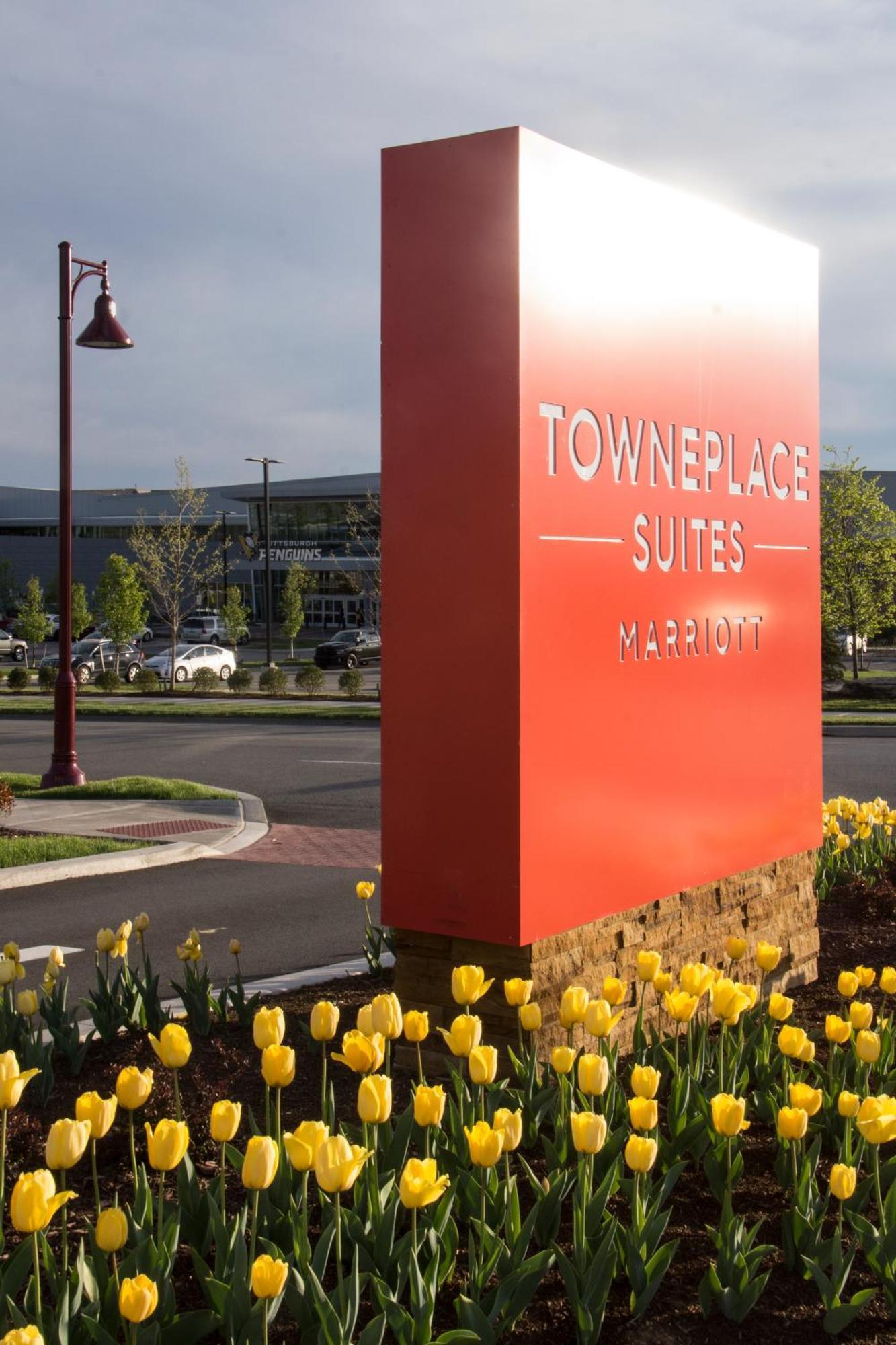 Towneplace Suites By Marriott Pittsburgh Cranberry Township Esterno foto