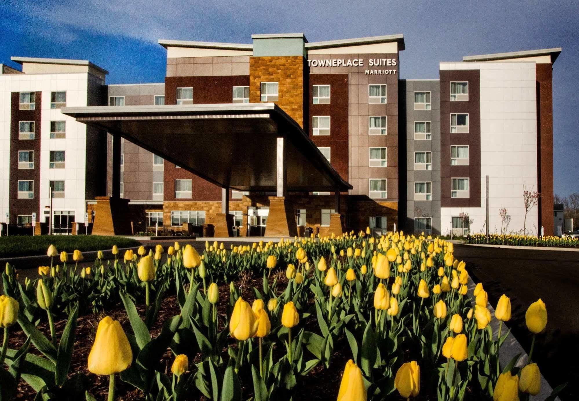 Towneplace Suites By Marriott Pittsburgh Cranberry Township Esterno foto